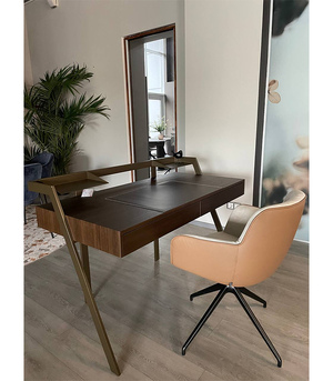 Стіл письмовий ZAC